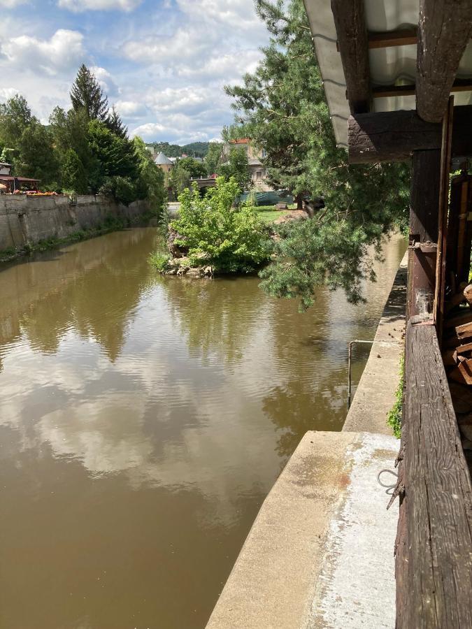 Apartmán Na Ostrově Beroun Beroun  Exterior foto