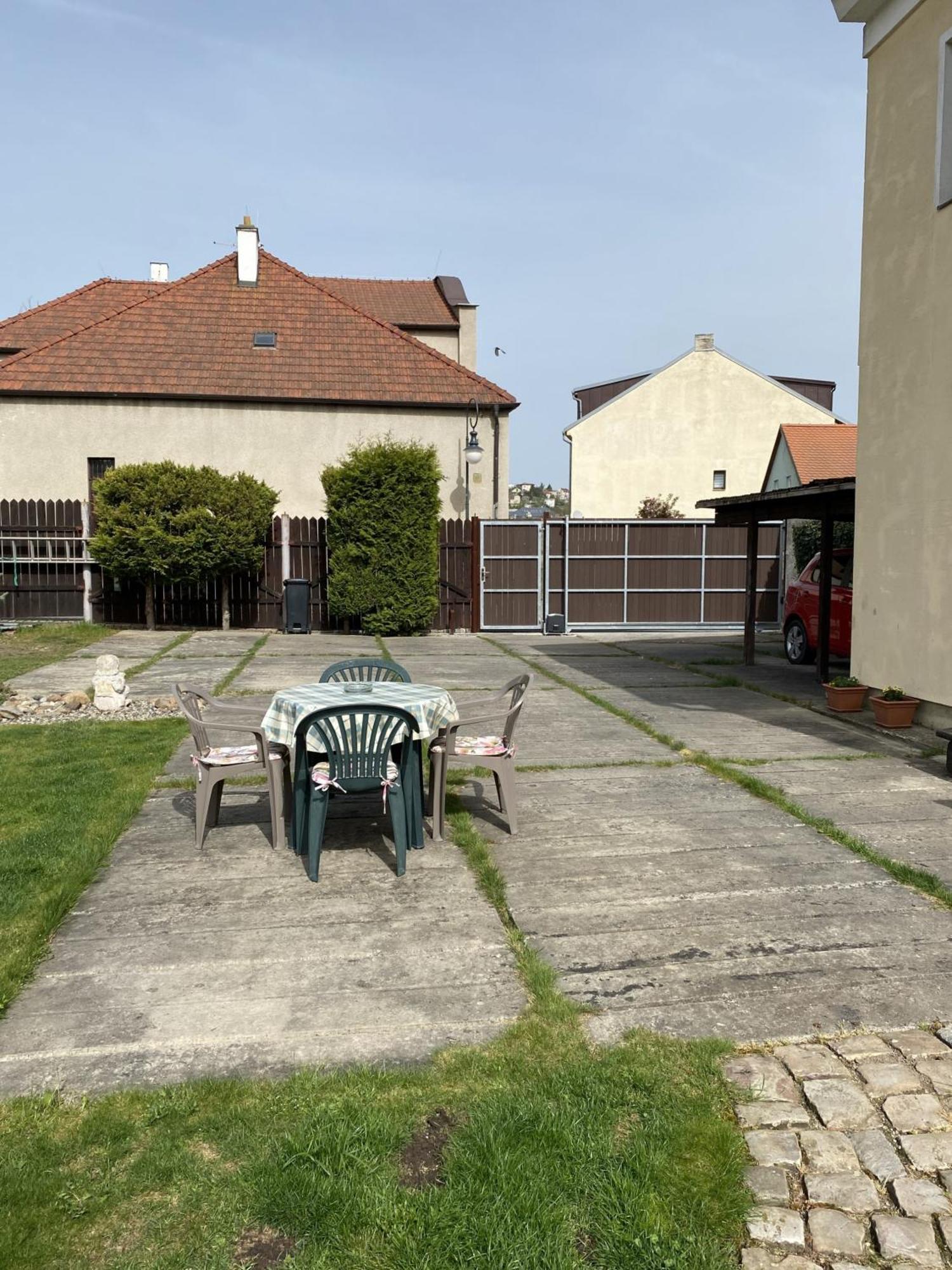 Apartmán Na Ostrově Beroun Beroun  Exterior foto